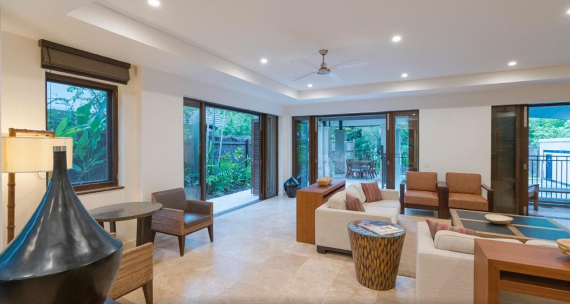 Luxury Apartments At Temple Resort And Spa Port Douglas Quarto foto