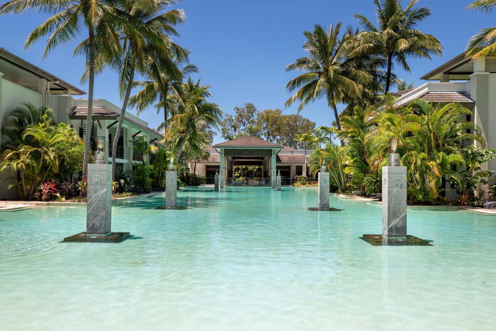Luxury Apartments At Temple Resort And Spa Port Douglas Quarto foto